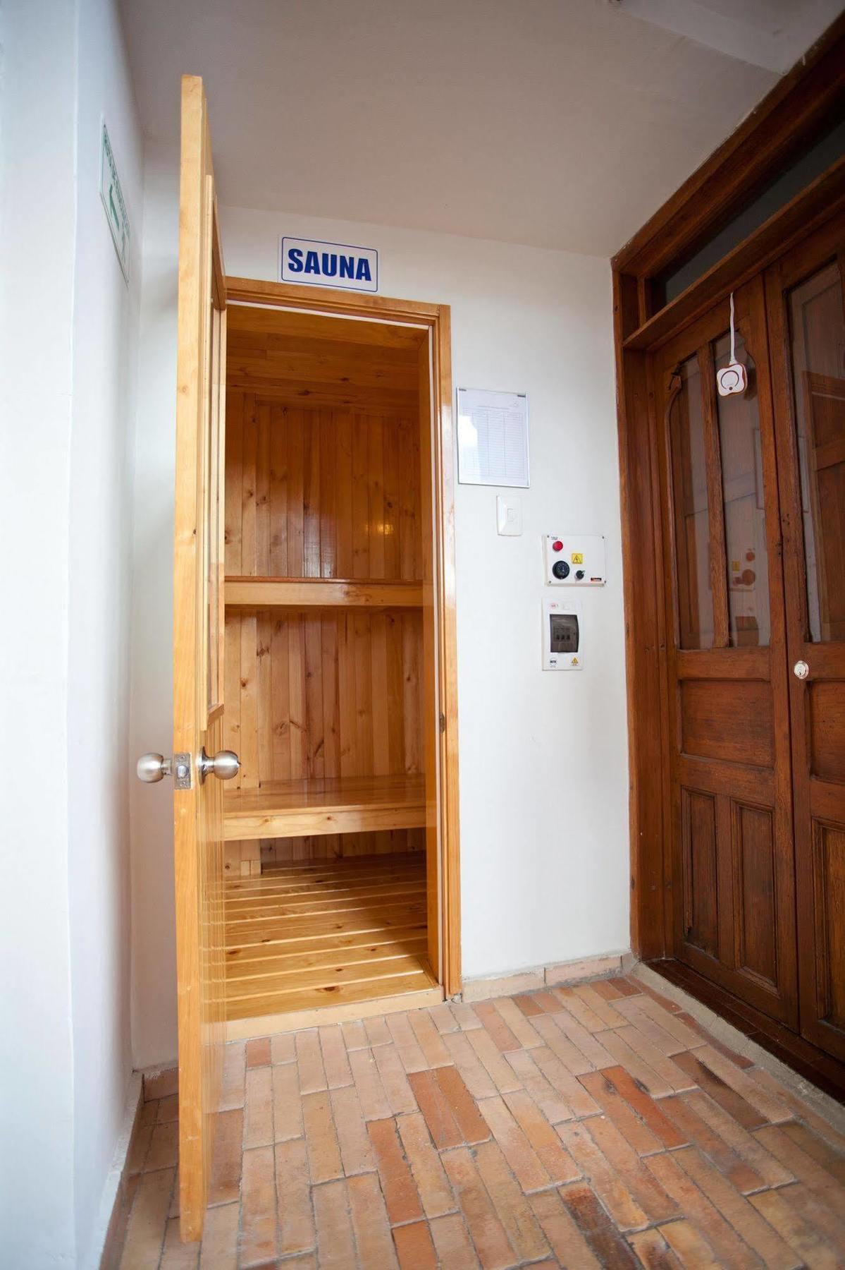 Hostel Arche Noah Boutique